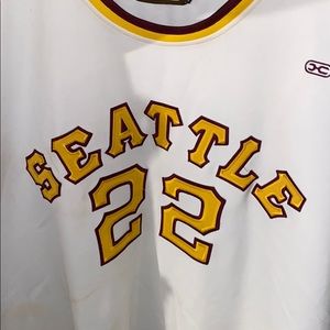 Seattle university college jersey Elgin Baylor